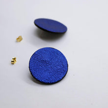 Charger l'image dans la galerie, Boucles d'oreilles en cuir •MINI-SUNI• bleues