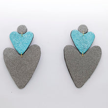 Charger l'image dans la galerie, Boucles d'oreilles en cuir •BELLÄ• à paillettes