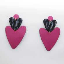 Charger l'image dans la galerie, Boucles d'oreilles en cuir •BELLÄ• violettes