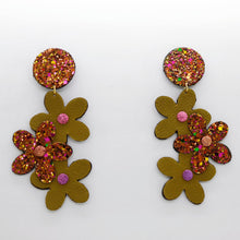 Charger l'image dans la galerie, Boucles d'oreilles en cuir •NENETTE• à paillettes