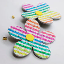 Charger l'image dans la galerie, Boucles d'oreilles en cuir •RITA• à paillettes