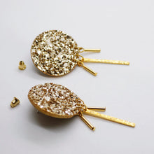 Charger l'image dans la galerie, Boucles d'oreilles en cuir •MINI-SUNI• à paillettes