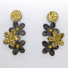 Charger l'image dans la galerie, Boucles d'oreilles en cuir •NENETTE• à paillettes