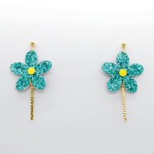 Charger l'image dans la galerie, Boucles d'oreilles en cuir •MILA• à paillettes