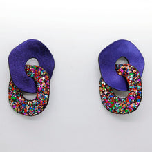 Charger l'image dans la galerie, Boucles d'oreilles en cuir •DAGDA• à paillettes