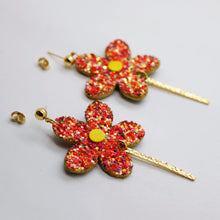 Charger l'image dans la galerie, Boucles d'oreilles en cuir •MILA• à paillettes