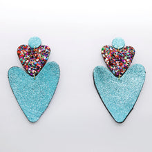 Charger l'image dans la galerie, Boucles d'oreilles en cuir •BELLÄ• à paillettes