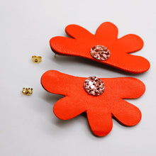 Charger l'image dans la galerie, Boucles d'oreilles en cuir •AUBA• oranges