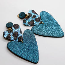 Charger l'image dans la galerie, Boucles d'oreilles en cuir •BELLÄ• A CLIP