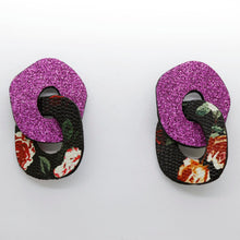 Charger l'image dans la galerie, Boucles d'oreilles en cuir •DAGDA• à paillettes