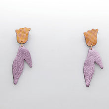 Charger l'image dans la galerie, Boucles d'oreilles en cuir •BIBA• roses