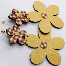 Charger l'image dans la galerie, Boucles d'oreilles •FLORBA• moutarde