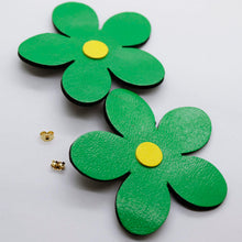 Charger l'image dans la galerie, Boucles d'oreilles en cuir •Petit défaut•