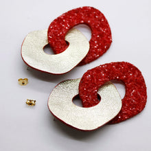 Charger l'image dans la galerie, Boucles d'oreilles en cuir •DAGDA• à paillettes
