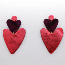 Charger l'image dans la galerie, Boucles d'oreilles en cuir •BELLÄ• framboises