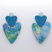 Charger l'image dans la galerie, Boucles d'oreilles en cuir •BELLÄ• bleues