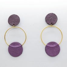 Charger l'image dans la galerie, Boucles d'oreilles en cuir •RONA• violettes