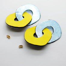 Charger l'image dans la galerie, Boucles d'oreilles en cuir •DAGDA• bicolores