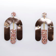 Charger l'image dans la galerie, Boucles d'oreilles en cuir •SOCA• à paillettes
