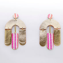 Charger l'image dans la galerie, Boucles d'oreilles en cuir •SOCA• à paillettes