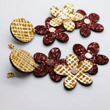 Charger l'image dans la galerie, Boucles d'oreilles en cuir •NENETTE• à paillettes