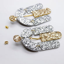 Charger l'image dans la galerie, Boucles d'oreilles en cuir •SOCA• à paillettes