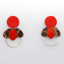 Charger l'image dans la galerie, Boucles d'oreilles en cuir •ELISE• rouges