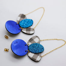 Charger l'image dans la galerie, Boucles d'oreilles en cuir •ELISE• à carreaux