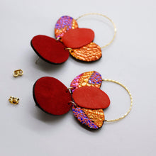 Charger l'image dans la galerie, Boucles d'oreilles en cuir •ELISE• rouges