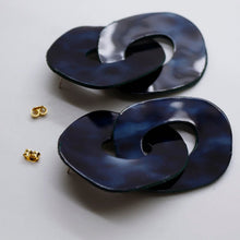 Charger l'image dans la galerie, Boucles d'oreilles en cuir •DAGDA• noires