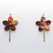Charger l'image dans la galerie, Boucles d'oreilles en cuir •MILA• à motifs