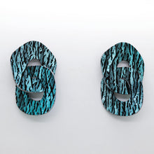Charger l'image dans la galerie, Boucles d'oreilles en cuir •DAGDA• zébrées