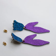 Charger l'image dans la galerie, Boucles d'oreilles en cuir •BIBA• violettes