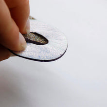 Charger l'image dans la galerie, Boucles d'oreilles en cuir •Petit Défaut•