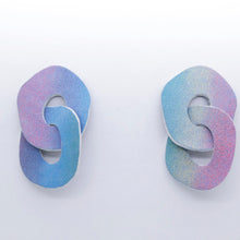 Charger l'image dans la galerie, Boucles d'oreilles en cuir •DAGDA• arc-en-ciel