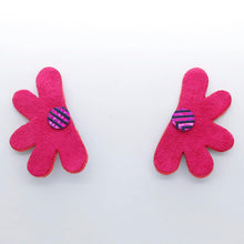 Charger l'image dans la galerie, Boucles d'oreilles en cuir •AUBA• roses