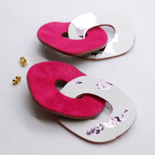 Charger l'image dans la galerie, Boucles d'oreilles en cuir •Petit Défaut•