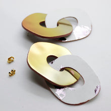 Charger l'image dans la galerie, Boucles d'oreilles en cuir •DAGDA• sunset