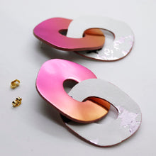 Charger l'image dans la galerie, Boucles d'oreilles en cuir •DAGDA• sunset