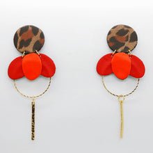Charger l'image dans la galerie, Boucles d'oreilles en cuir •ELISE• rouges