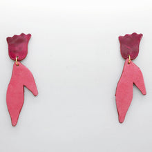 Charger l'image dans la galerie, Boucles d'oreilles en cuir •BIBA• roses