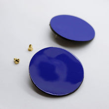 Charger l'image dans la galerie, Boucles d'oreilles en cuir •SUNI• bleues