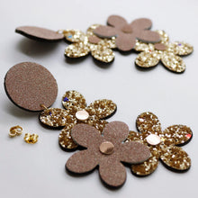 Charger l'image dans la galerie, Boucles d'oreilles en cuir •NENETTE• à paillettes