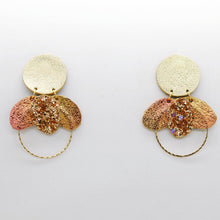 Charger l'image dans la galerie, Boucles d'oreilles en cuir •ELISE• à paillettes
