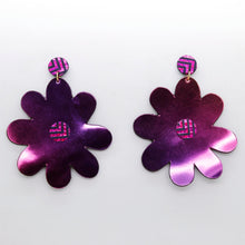 Charger l'image dans la galerie, Boucles d'oreilles en cuir •SAINTA• fuchsias