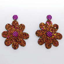 Charger l'image dans la galerie, Boucles d'oreilles en cuir •SAINTA• à paillettes