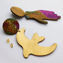 Charger l'image dans la galerie, Boucles d'oreilles en cuir •GIGI• arc en ciel