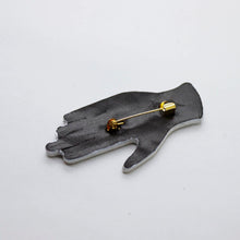 Charger l'image dans la galerie, Broche en cuir •GIGI• argent