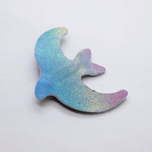 Charger l'image dans la galerie, Broche en cuir •GIGI• arc-en-ciel