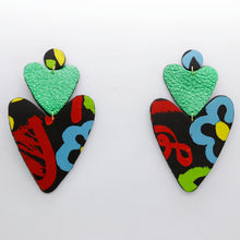 Charger l'image dans la galerie, Boucles d'oreilles en cuir •BELLÄ• à motifs